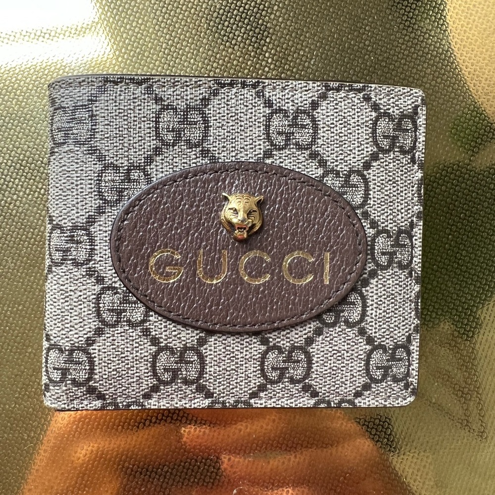 Gucci Neo Vintage GG Supreme Wallet